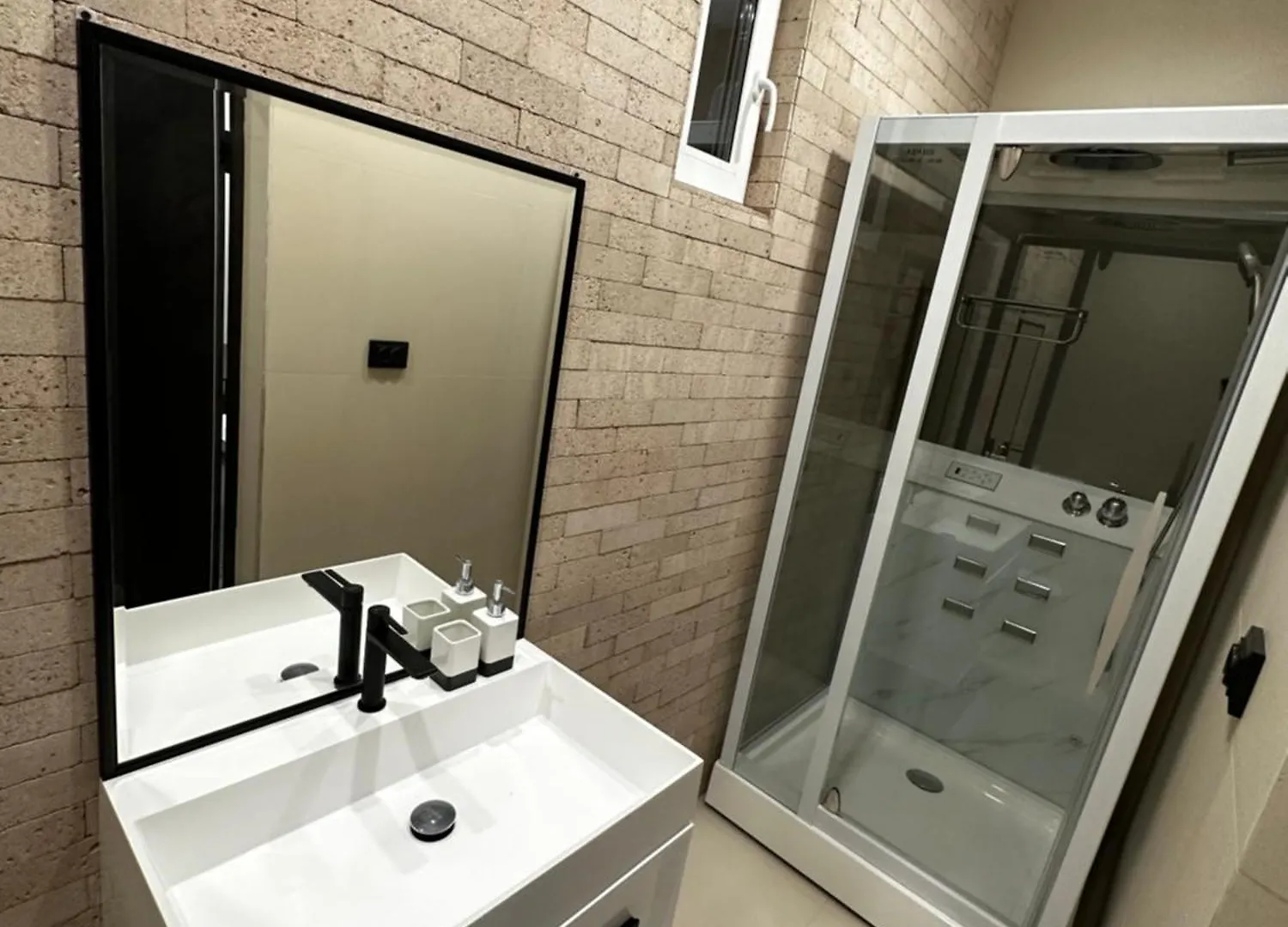 Домик 2 Kok Tobe Village Almaty